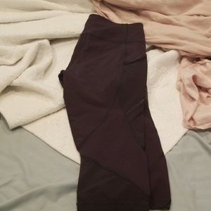 Lululemon capri size 10